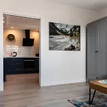 Luxcity In The Center Of Nowy Targ, Free Parking Apartment *